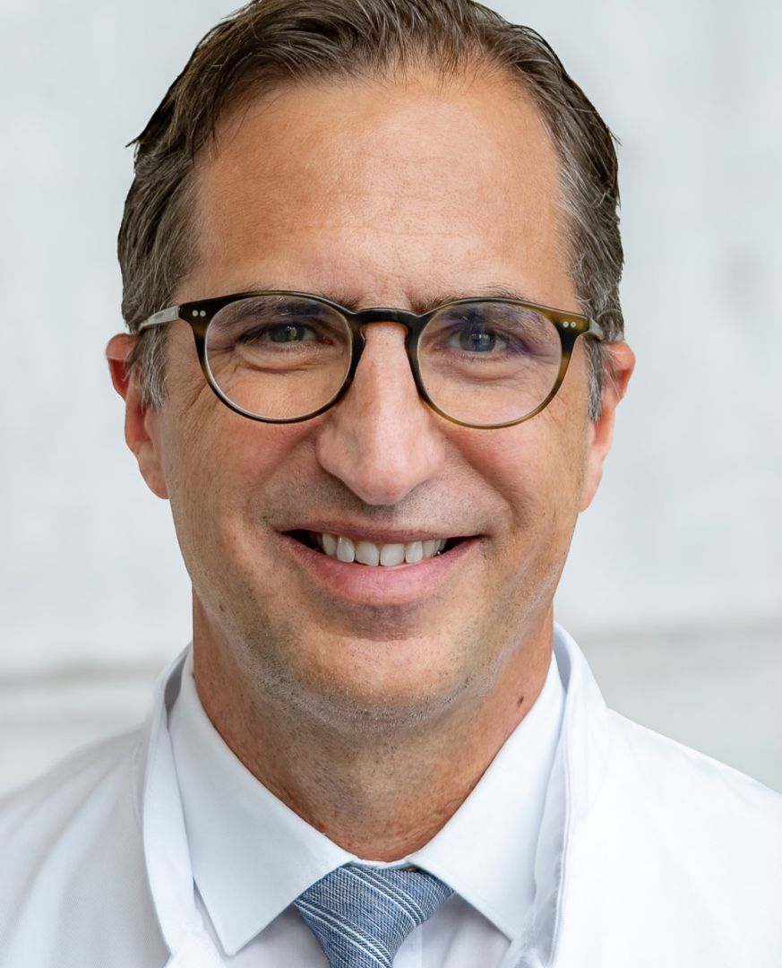 Arthrose an Hüfte und Knie: Welche neuen und welche bewährten Behandlungsmöglichkeiten gibt es?