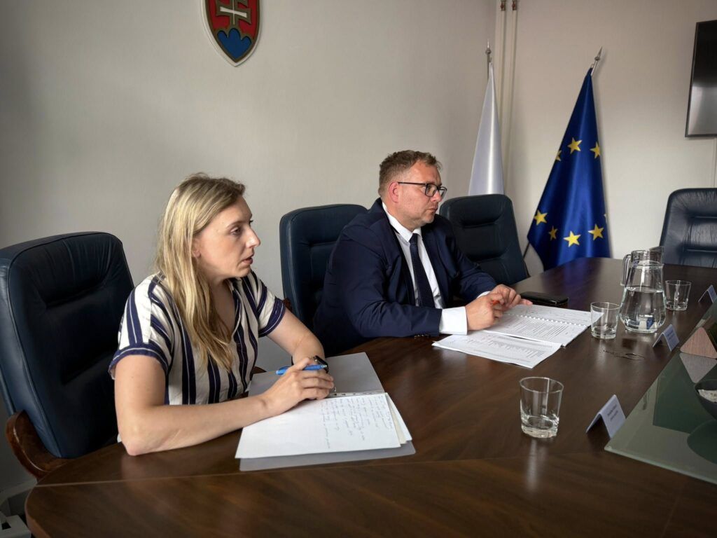 Nejasné poplatky oslabujú dôveru v zdravotníctvo a právny štát