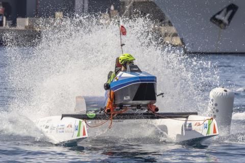 Nautica sostenibile, PoliTO H2Fly presenta alla Monaco Energy Boat Challenge il nuovo catamarano ALEA