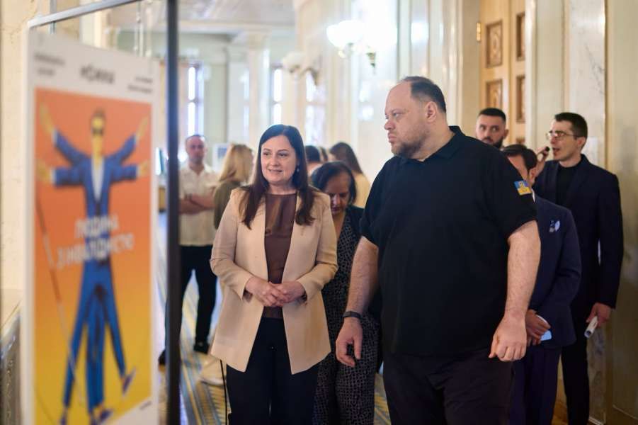 У Верховній Раді відкрили Простір для дітей і батьків та зареєстрували законопроєкт на підтримку батьківства