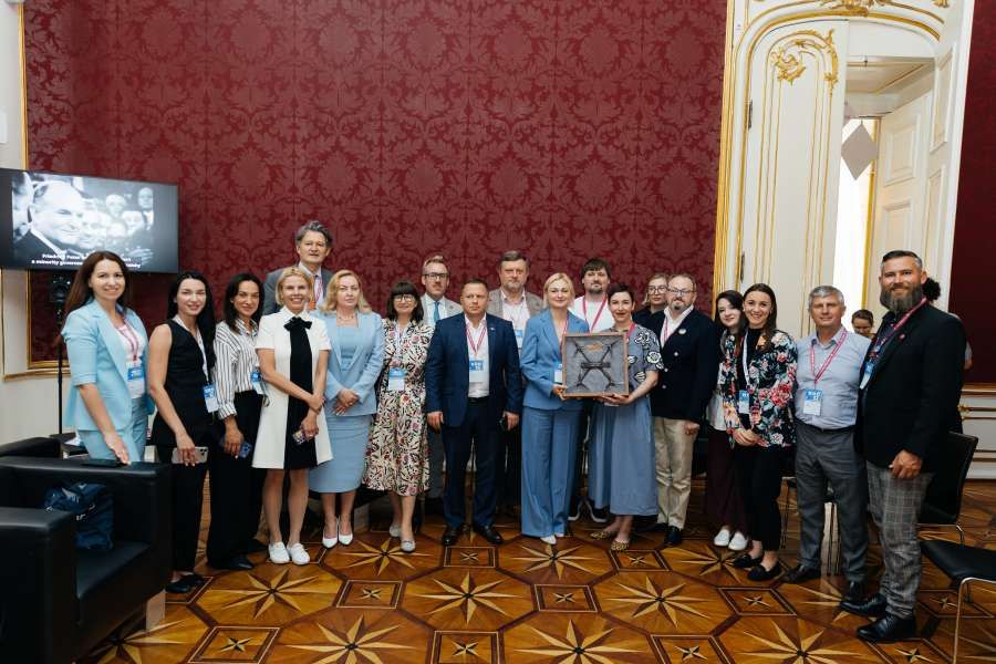 «Європейські колеги зацікавлені не лише допомагати, а й вчитися на досвіді українських посадовців», — Перший віцеспікер Олександр Корнієнко