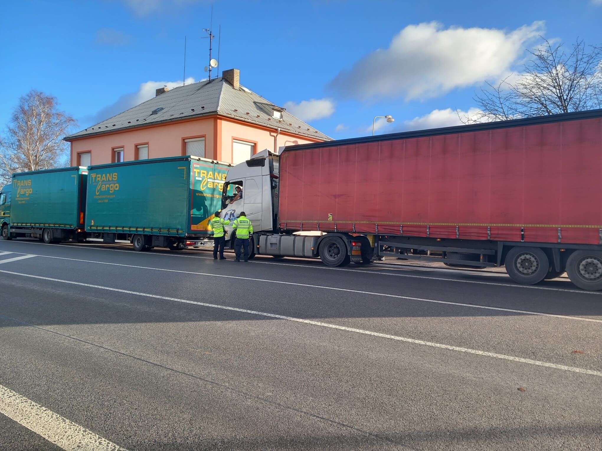 Více než milion a čtvrt na nedoplatcích od jihočeských celníků