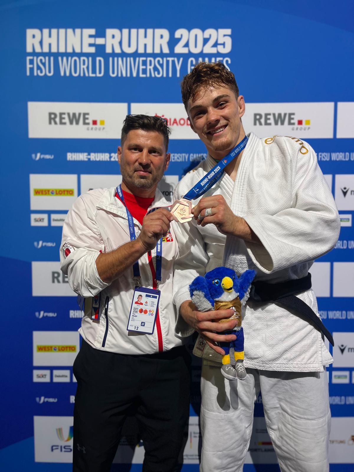 32. FISU Letní světové univerzitní hry jsou minulostí. Česká výprava se raduje z 11 medailí!