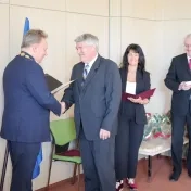 Rektor prijal jubilantov: Poďakoval im za roky práce a oddanosti