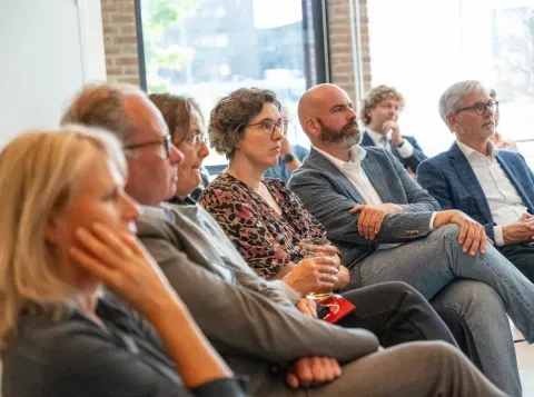 Werkbezoek gemeente Nijmegen aan Radboud Universiteit en Radboudumc