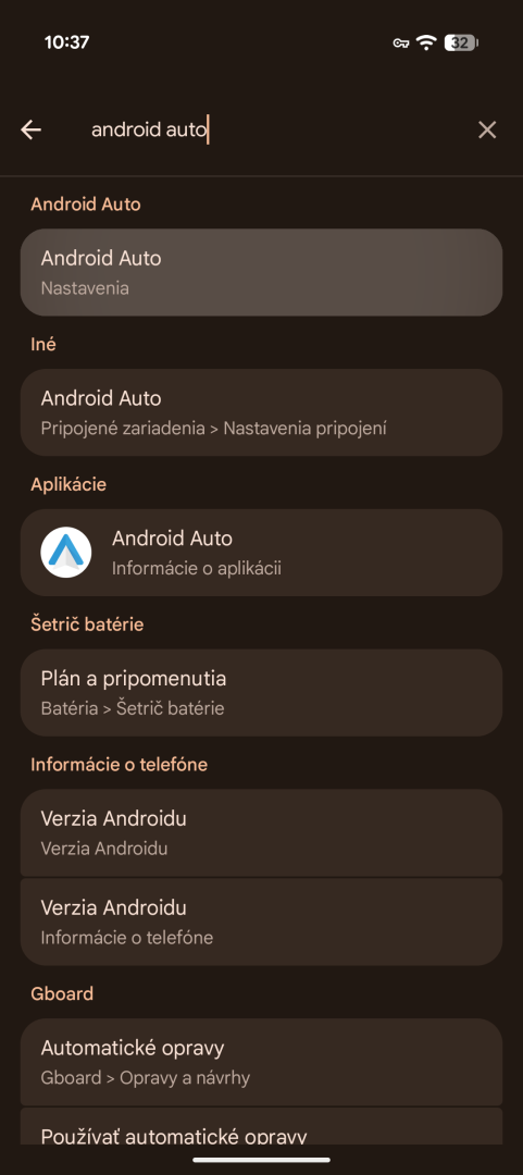 Sledujte videá a filmy priamo v aute. Tento skrytý trik pre Android Auto musíte poznať