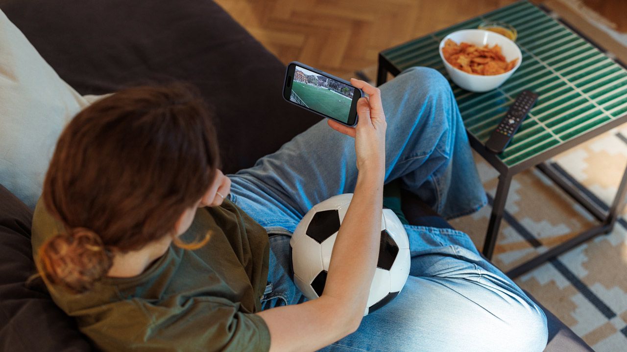 Netzdaten WM-Effekt – Wenn der Ball rollt, telefoniert Deutschland weniger und streamt mehr