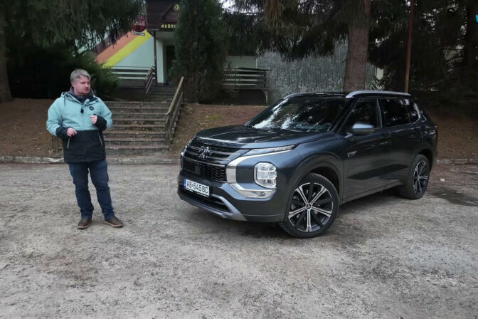 Mitsubishi Outlander PHEV: Skutočných 80 km na elektrinu a luxus, ktorý prekvapí