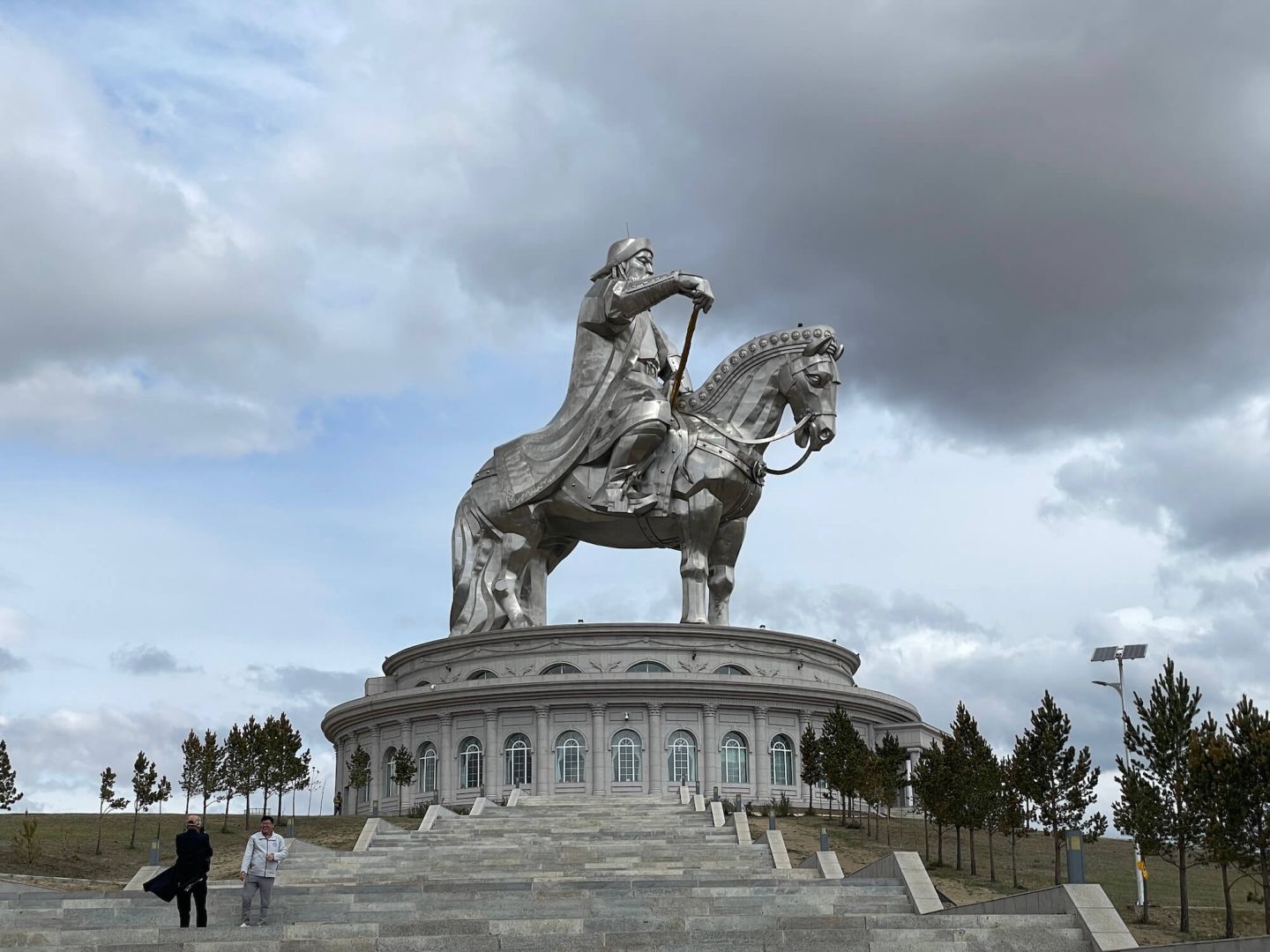 Po stopách Čingischána: študijná cesta študentov UTV EUBA do Mongolska