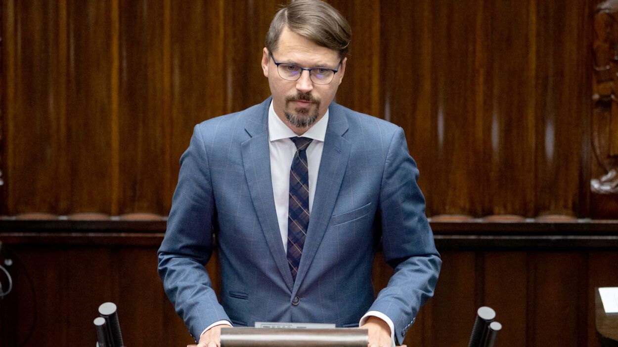 W żadnym unijnym państwie szczepienia przeciw HPV nie są obowiązkowe. W żadnym!