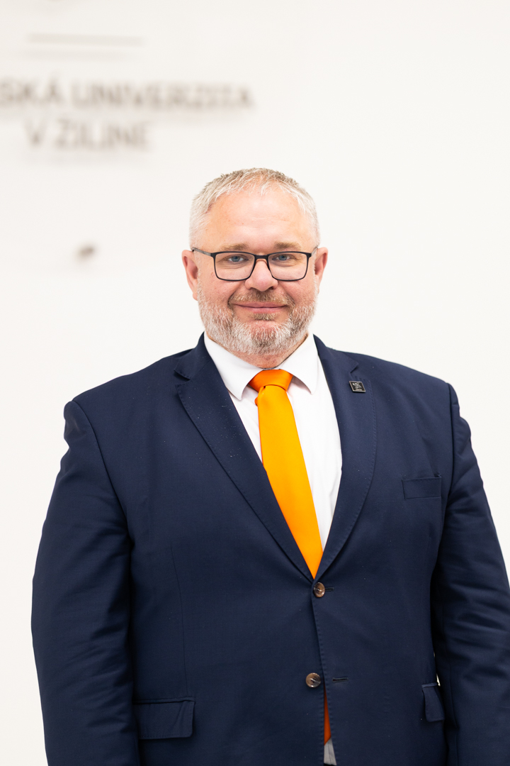 Voľba kandidáta na rektora UNIZA je ukončená