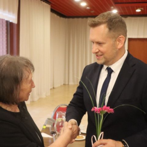 Mesto Senica s úctou privítalo svojich tohtoročných jubilantov