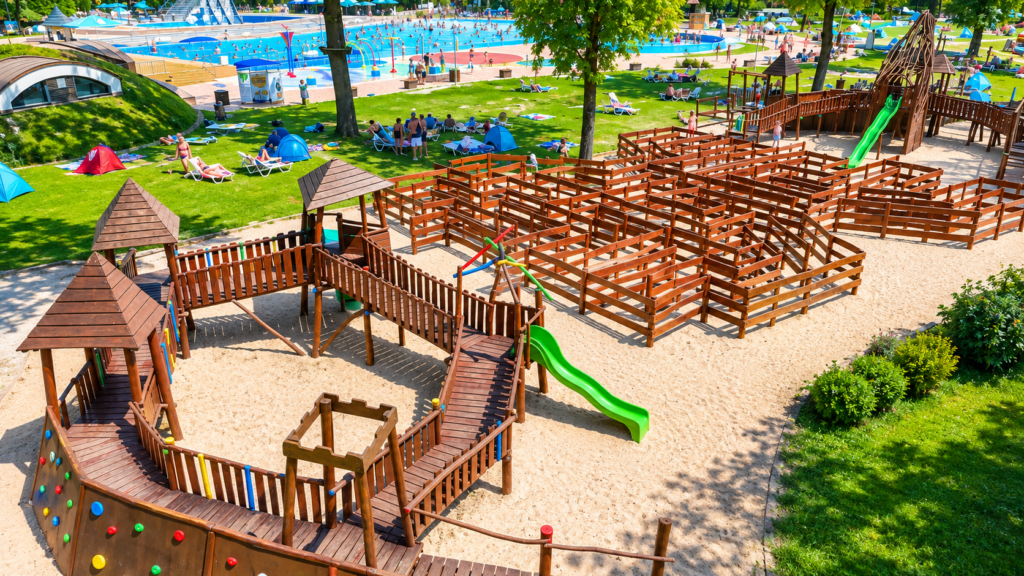 Vodný raj pre malých aj veľkých: Akvapark THERMAL CORVINUS Veľký Meder