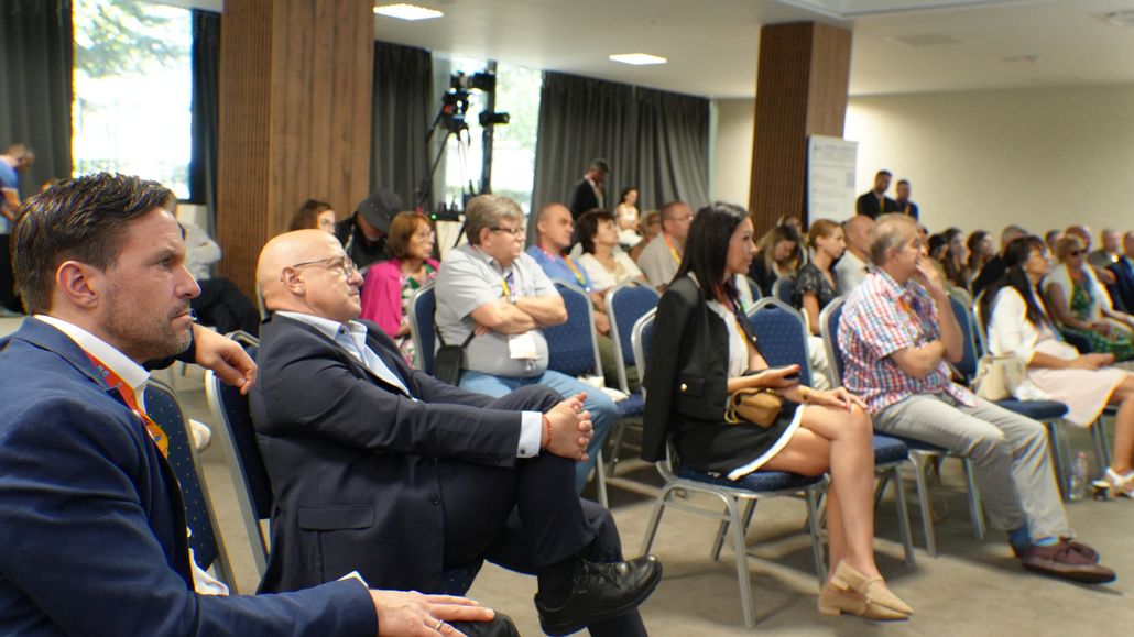 Световният опит в интервенционалната медицина се срещна с българската практика в Медика Русе