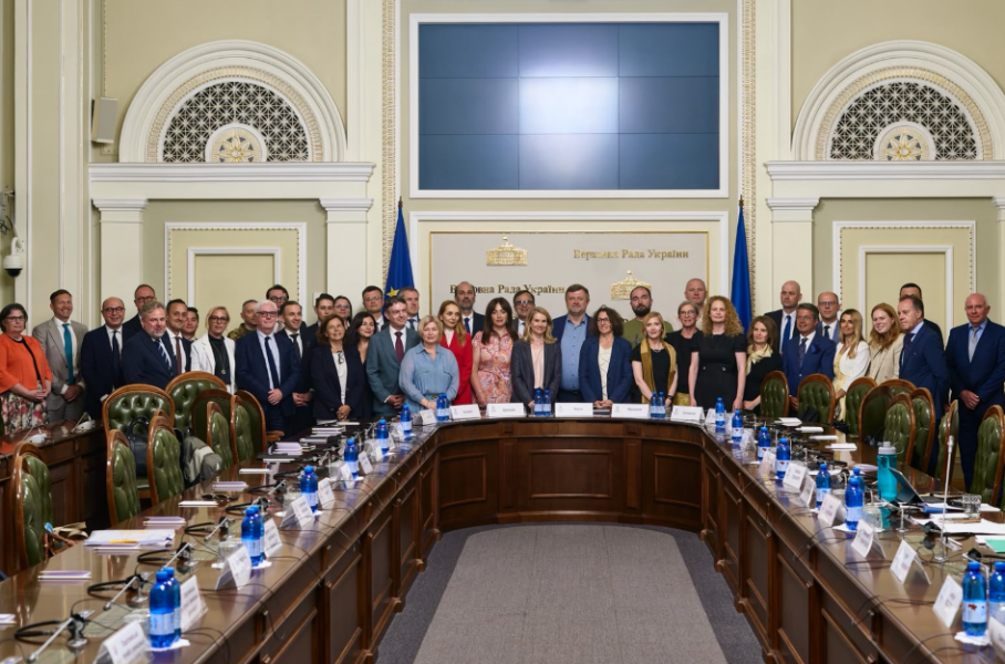 «Партнерство України та ЄС в оборонній сфері вже сьогодні формує нову архітектуру європейської безпеки», — Перший віцеспікер Олександр Корнієнко