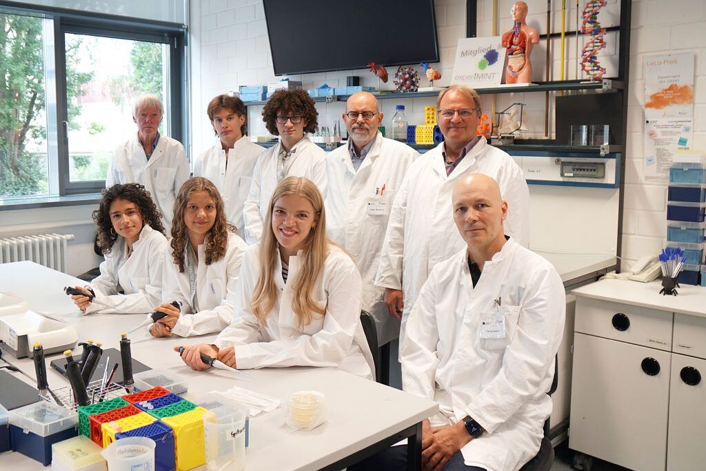 Schüler*innen forschen zu Biotechnologie und Medizin