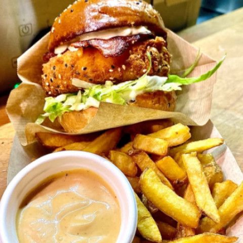 Úspech senickej gastronómie: Bistro Coolňa obhájilo zápis v prestížnom sprievodcovi Gault&Millau