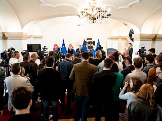 Vláda SR ponecháva stav ropnej núdze, ceny pohonných hmôt zostávajú stabilné