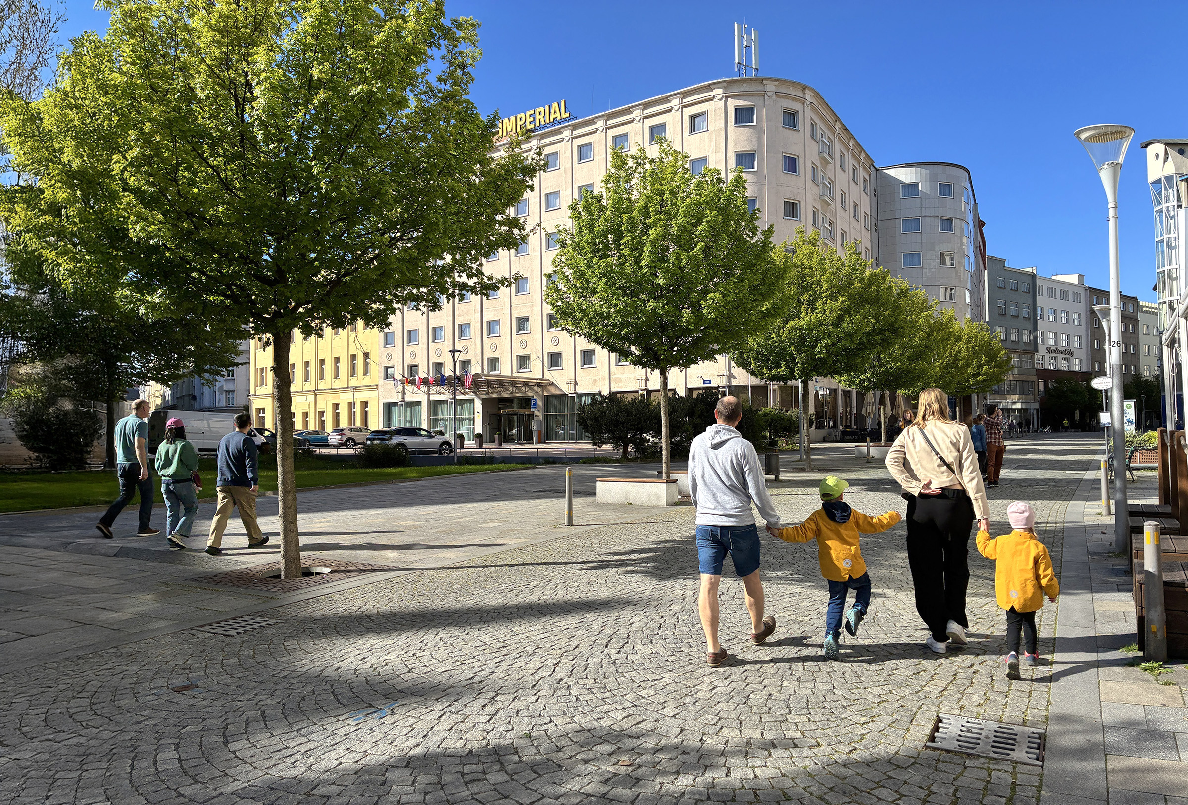 Chůze jako cesta k bezpečnějším městům. Startuje dubnová Výzva 10 000 kroků