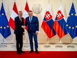 Predseda vlády SR Robert Fico rokoval s rakúskym prezidentom Alexandrom Van der Bellenom