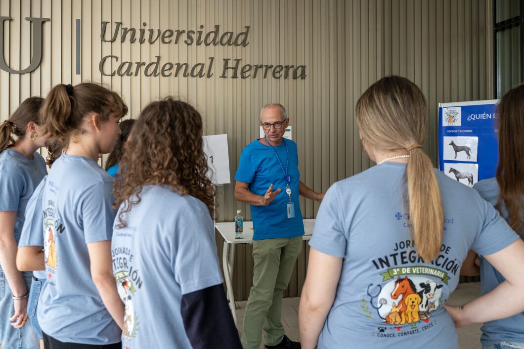 La Facultad de Veterinaria CEU fomenta la integración de los alumnos internacionales a través de una actividad colaborativa