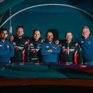 Senčan Maťo Homola mieri za obhajobou titulu v pretekoch automobilov do vrchu