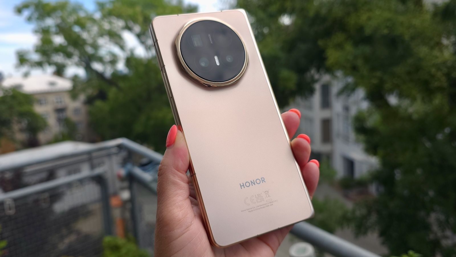 Recenzia Honor Magic V6: Jeden z najlepších skladacích smartfónov súčasnosti