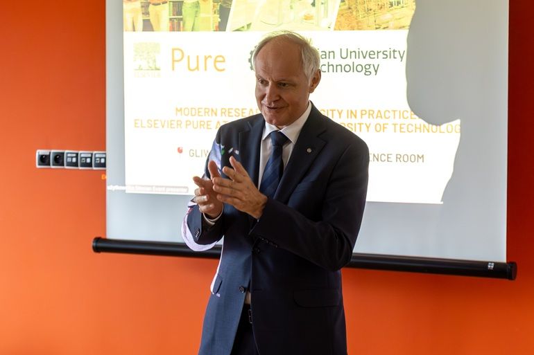 Platforma Elsevier Pure na Politechnice Śląskiej. Pierwsze wdrożenie w Polsce
