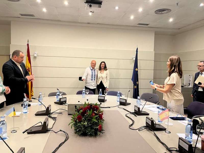 Україна та Іспанія: міжпарламентська співпраця вже дає свої результати у сфері охорони здоров’я