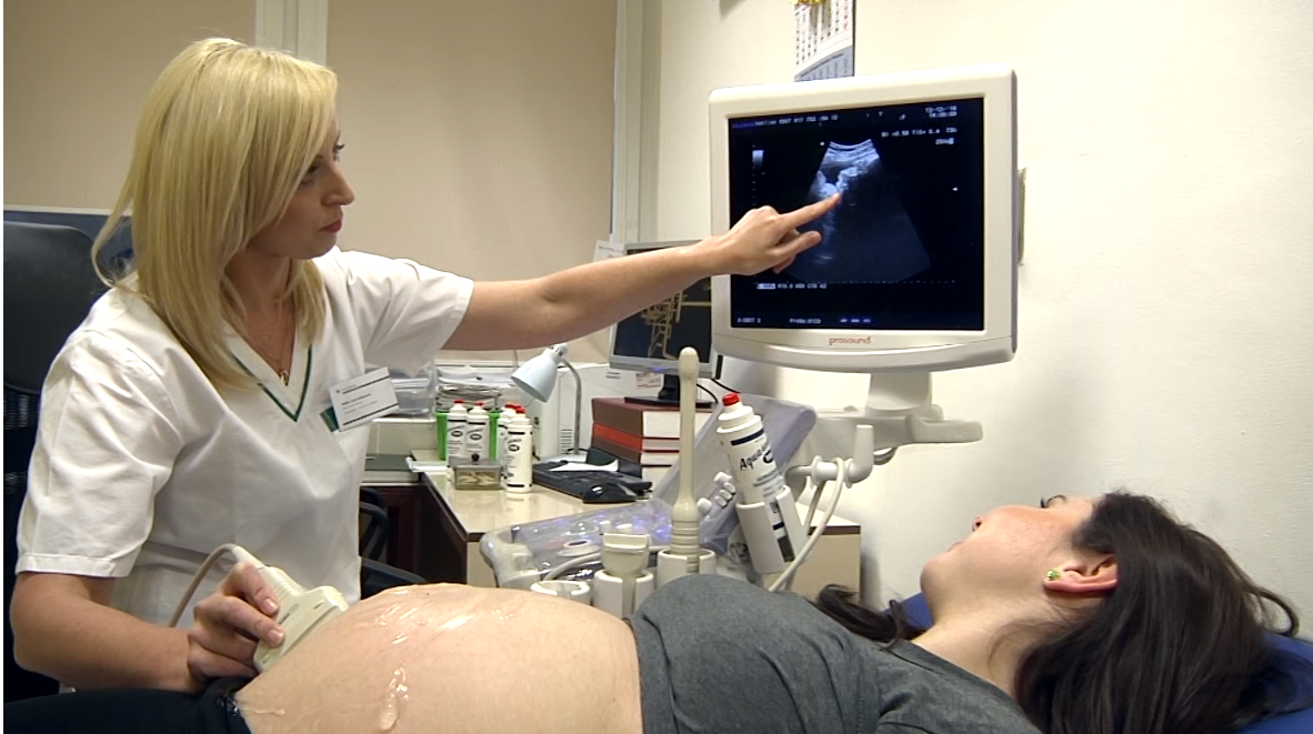 Vyberanie krčných mandlí u detí: kedy je operácia potrebná a čo čakať po zákroku