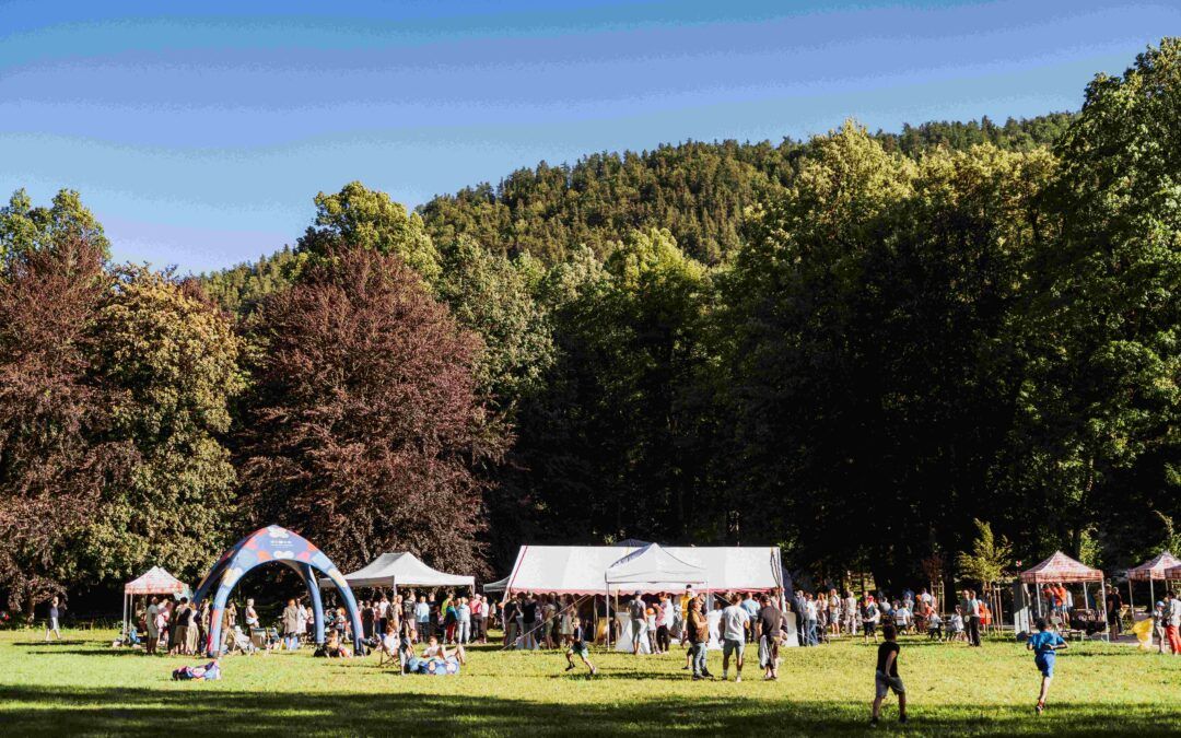 Coburgovský park v Pohorelskej Maši opäť ožil. Slávnostne otvoril novú kapitolu svojej histórie.