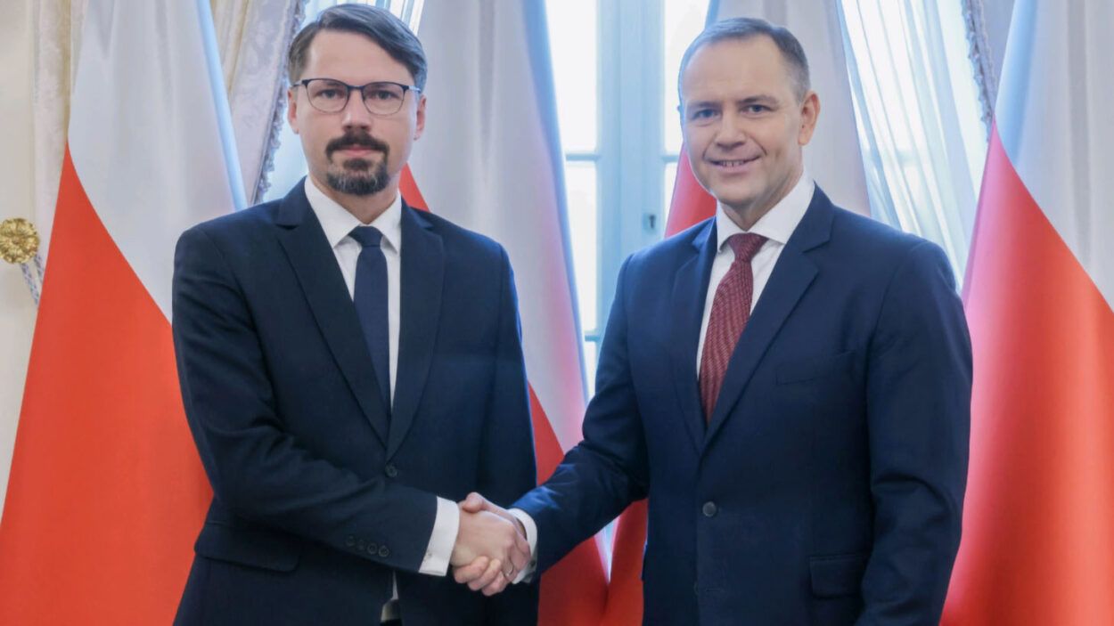 Słuszna decyzja Prezydenta ws. odebrania orderu Zełenskiemu. Komentarze polityków Konfederacji