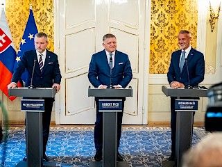 R. Fico: Traja slovenskí najvyšší ústavní činitelia sú spolu