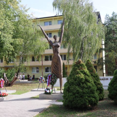 Senica si pripomenula 82. výročie Slovenského národného povstania
