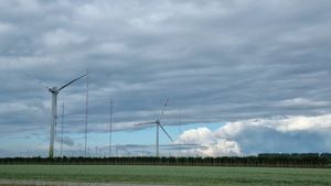 Windkraft und Wetterradar im Einklang