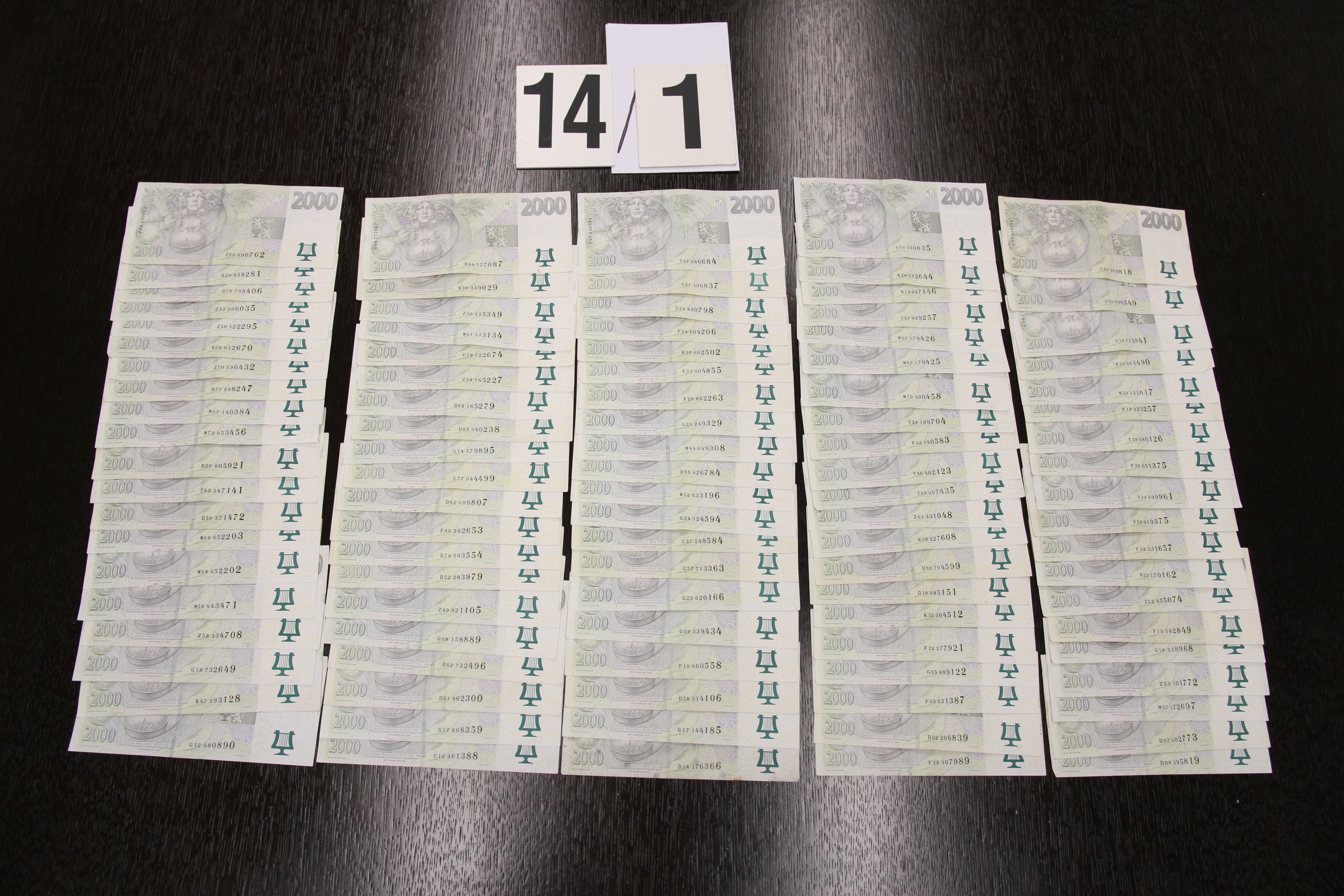 Celníci rozkryli podvody na DPH ve stavebnictví