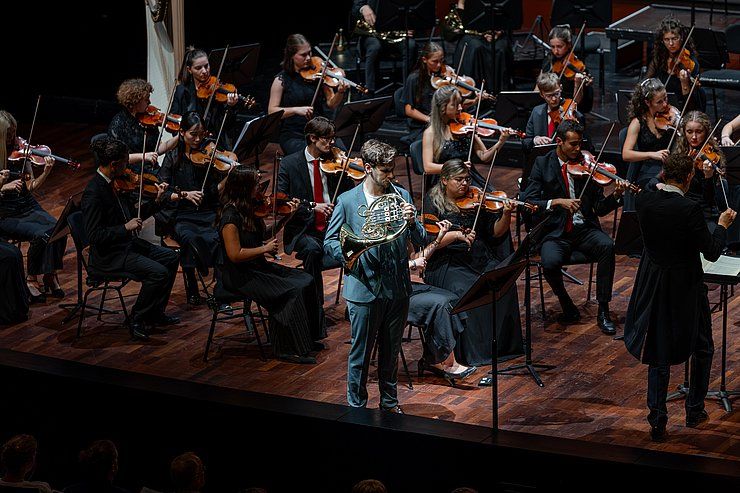 Fulminantes Abschlusskonzert der Orchesterakademie Tirol