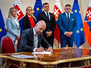 R. Fico: Na prelome augusta a septembra sa začnú zapínať pece v Žiari nad Hronom
