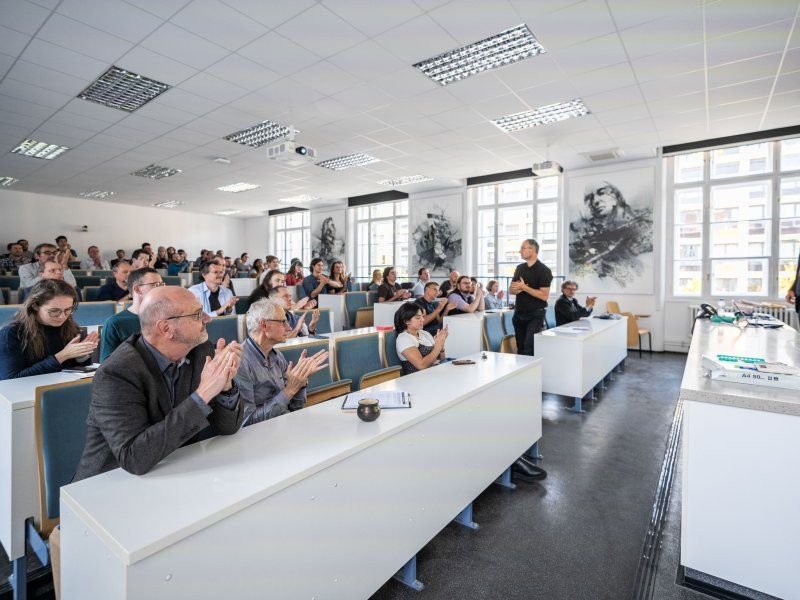 Jarníkovská přednáška profesora Mehrmanna