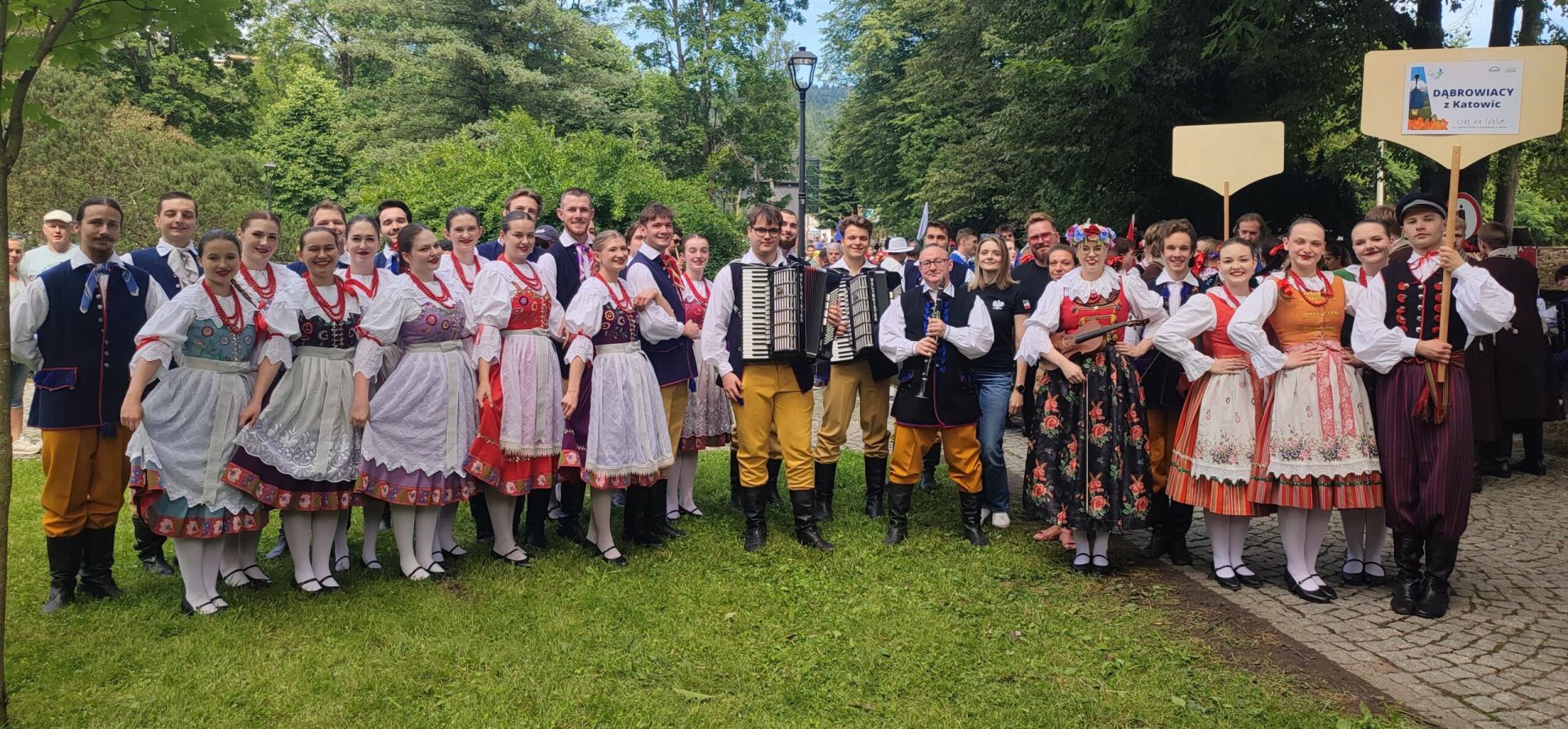 "Dąbrowiacy" at the Beskidy Culture Week