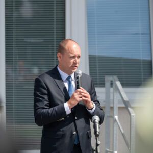 Slávnostné odovzdanie výsledkov projektu „Športový areál ZŠ Mlynská – 1. etapa“ spolufinancovaného z Programu Slovensko