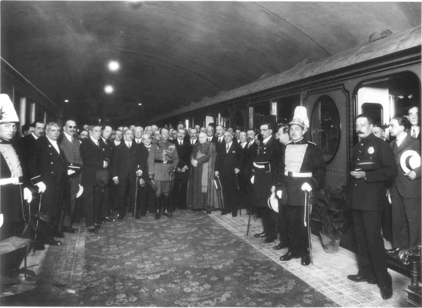 El Transversal, un metro centenari