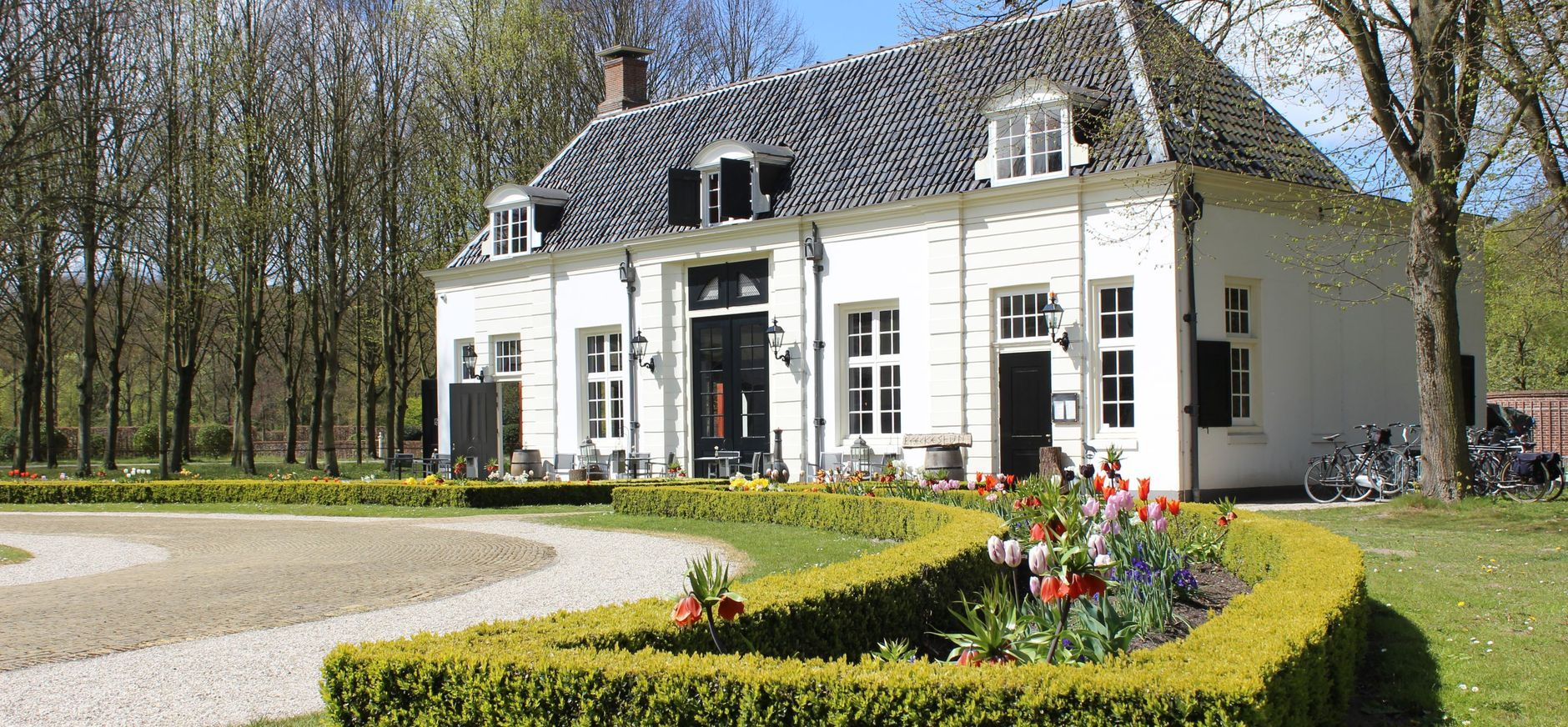 Beeckestijn in de steigers