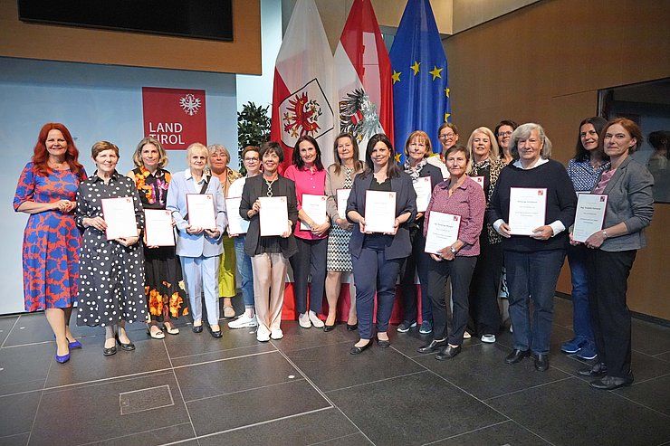 117 Ehrungen: Tirols Büchereien leben vom Ehrenamt