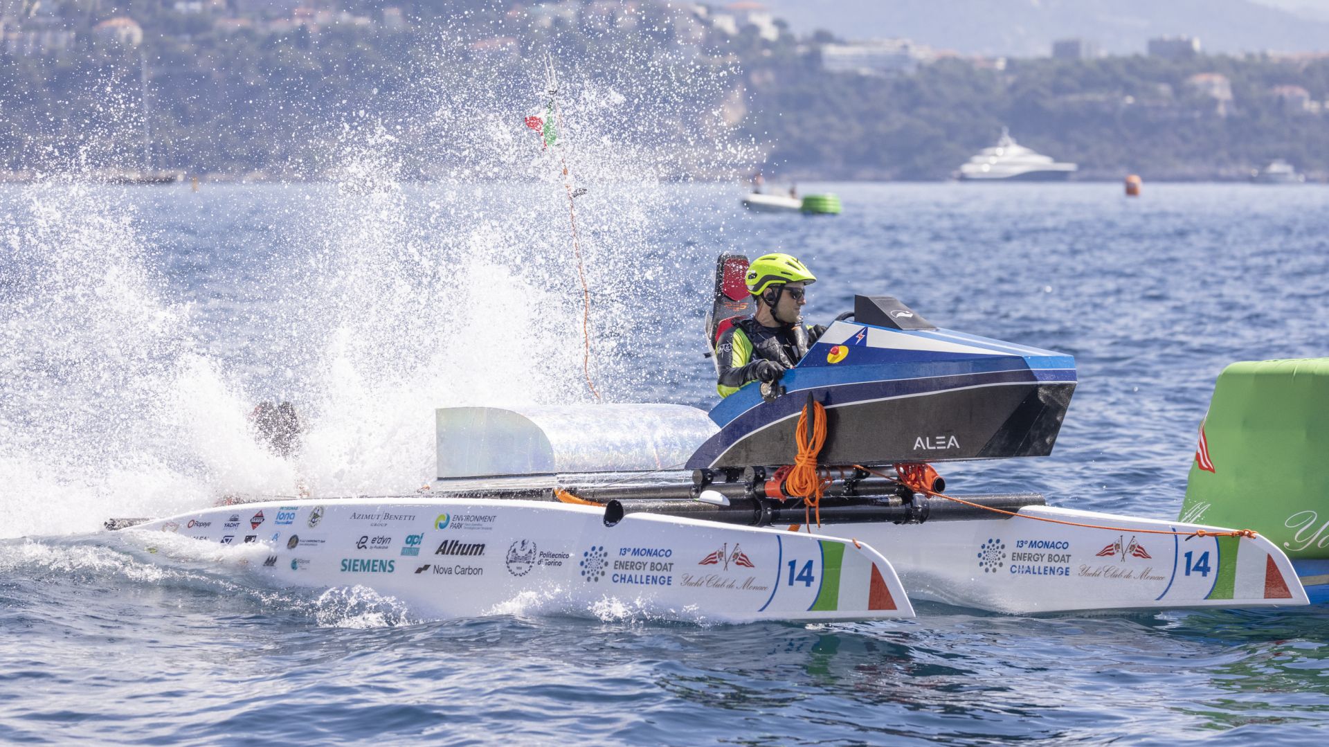 Nautica sostenibile, PoliTO H2Fly presenta alla Monaco Energy Boat Challenge il nuovo catamarano ALEA