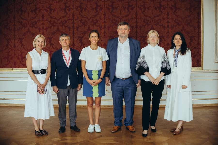 «Європейські колеги зацікавлені не лише допомагати, а й вчитися на досвіді українських посадовців», — Перший віцеспікер Олександр Корнієнко