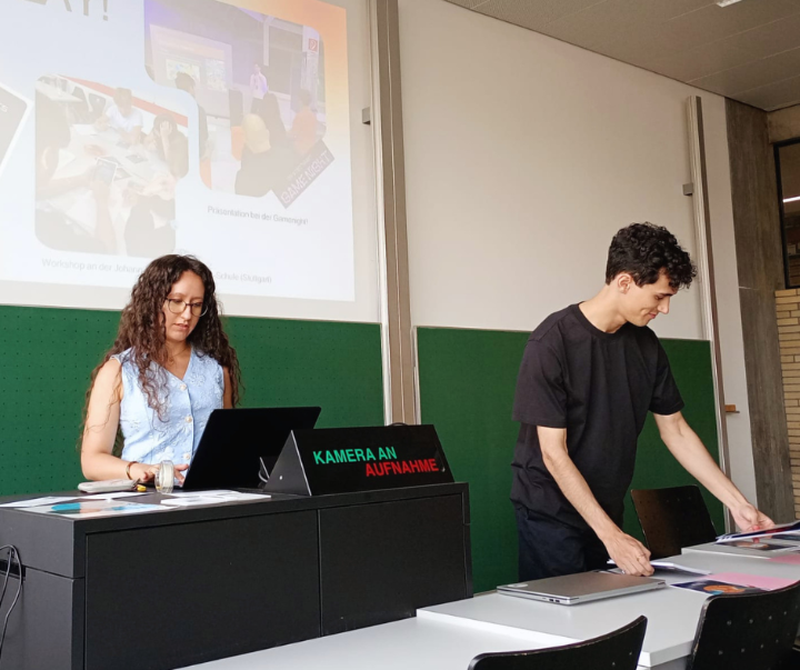 Studierende entwickeln Spiel für faire Debatten