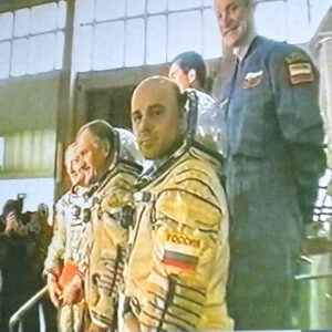 Kozmonaut Ivan Bella so seneckými žiakmi