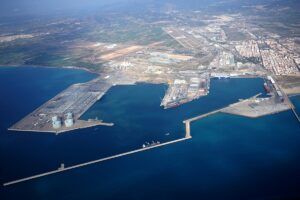 Valenciaport participa en la regeneración de la playa del Grau Vell en Sagunto