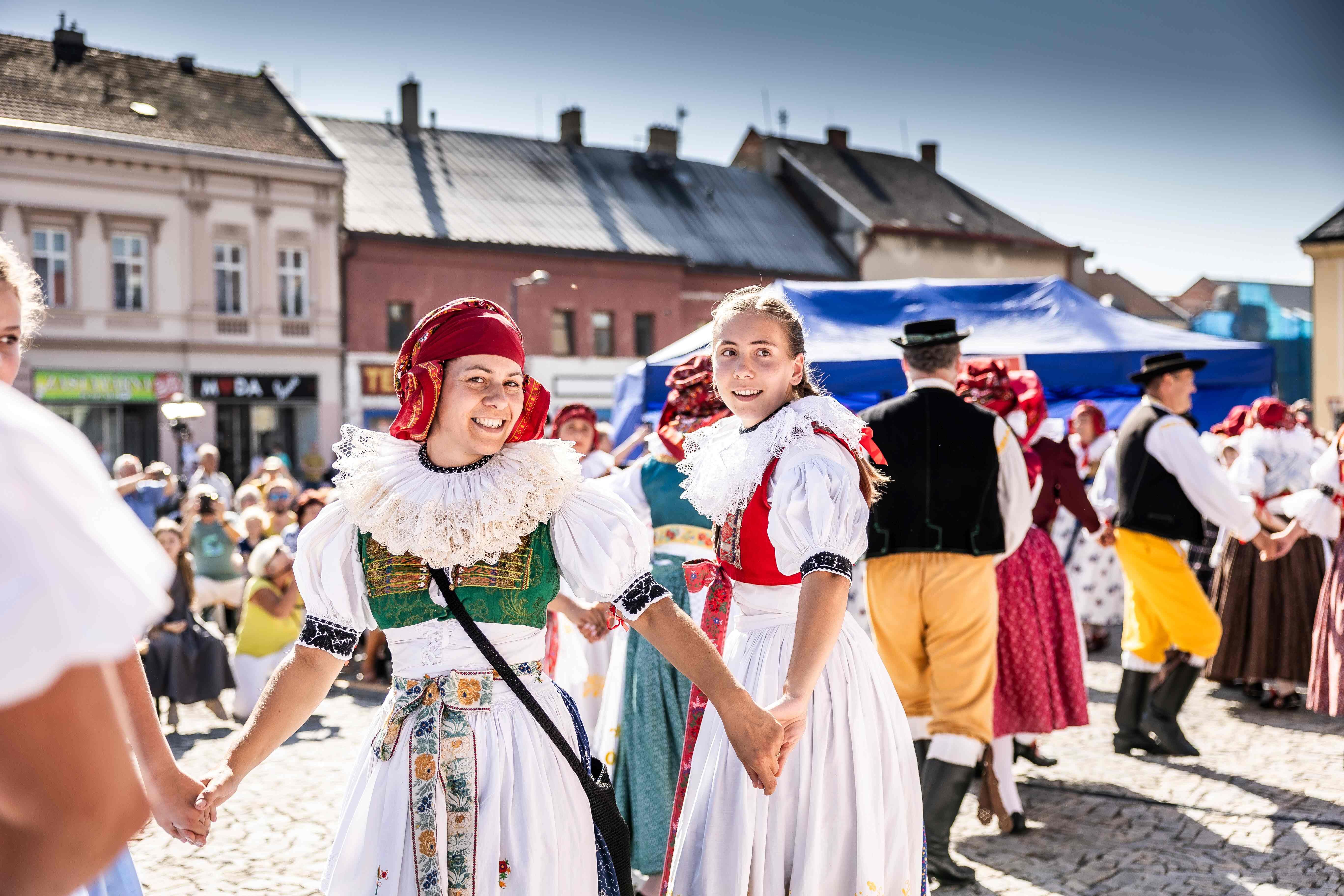 Oslava Hanáckých tradic v Příkazech a Nákle